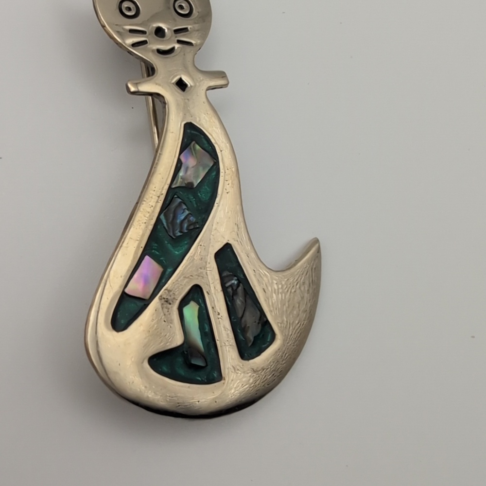 Cat Pendant Brooch - Green Abalone Accent - Picture 4 of 6